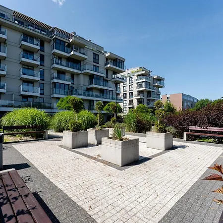 Zablocie Deluxe By Bookinghost